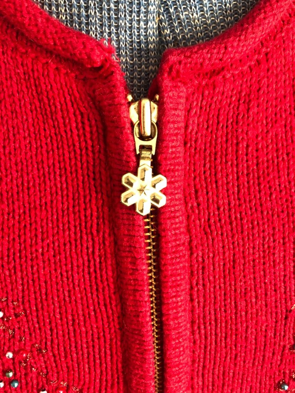 Croft & Barrow Women's Size M Medium Red Christmas Sweater Zip Up Front - Picture 4 of 10